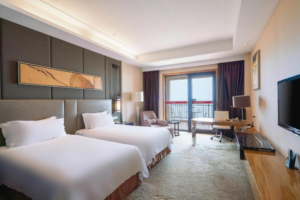 Haiyang Shenglong Jianguo Hotel Hai-yang-hsien Exteriér fotografie